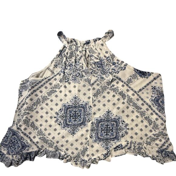 Maurices Beautiful Sleeveless Top Size 4X in Blue and White - Picture 10 of 13